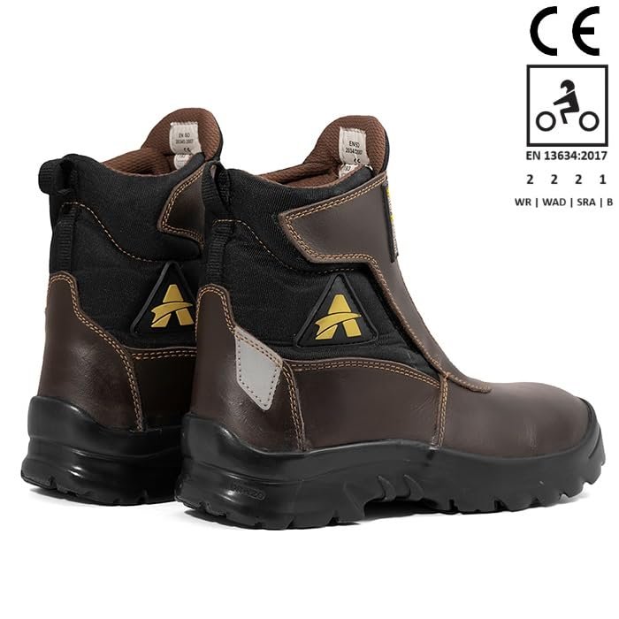 The Helmet Is Just the Beginning: A Standards-Based Guide to Essential Gear for Long-Distance Motorcycle Touring 4